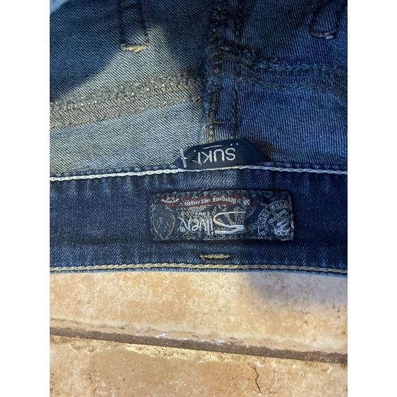 Silver Women’s Mid Shorts (SZ 31) - Picture 2 of 4